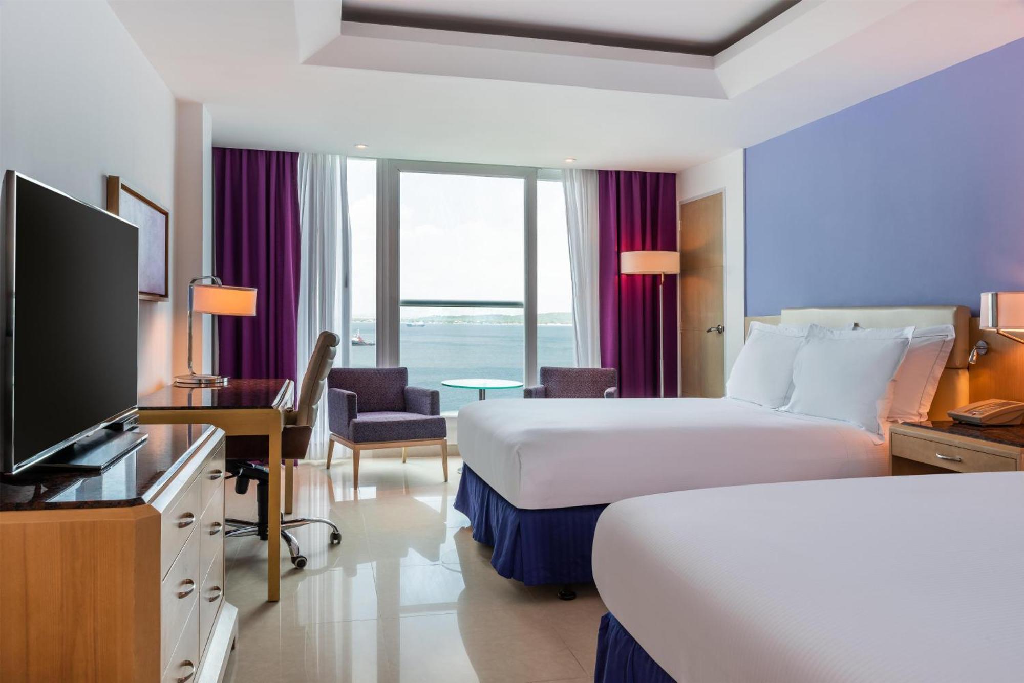 Queen Room with Two Queen Beds with Ocean View,1758319897:JPEG
