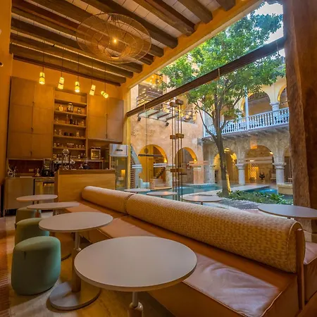 Casa Carolina Luxury Wellness Hotel-2